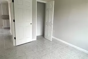 4305 Phlox St, Houston, TX 77051 - Photo 9