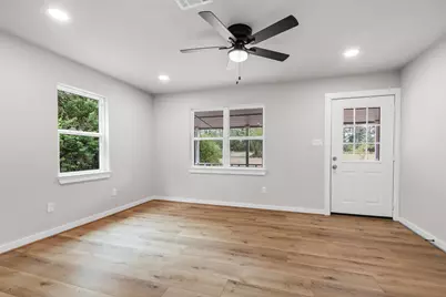 8627 S Fork Drive, Conroe, TX 77303 - Photo 13