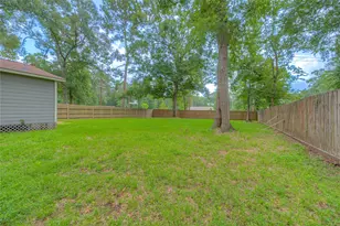 10978 Youpon St, Cleveland, TX 77328 - Photo 15