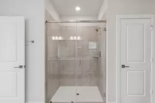 4708 Barkley Cv Dr, Texas City, TX 77591 - Photo 33