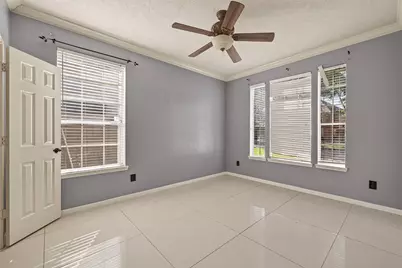 4218 Meadowchase Lane, Houston, TX 77014 - Photo 23