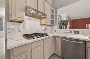 4218 Meadowchase Ln, Houston, TX 77014 - Photo 19