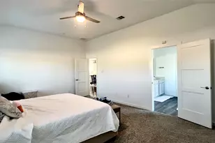 13416 Bear Creek Ln, Conroe, TX 77384 - Photo 11