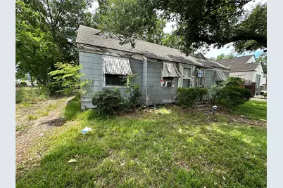 2015 Des Jardines Street, Houston, TX 77023 - Photo 3