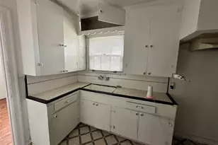 2015 Des Jardines St, Houston, TX 77023 - Photo 21