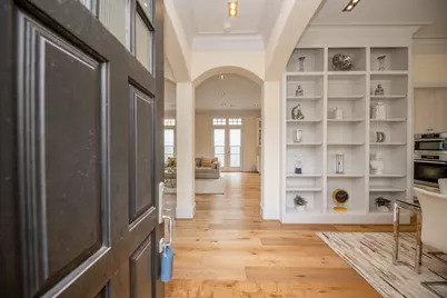 5410 Alder Circle, Bellaire, TX 77401 - Photo 3