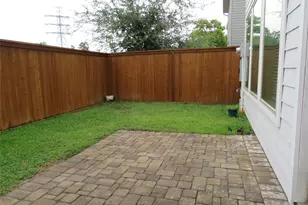 10962 Swang Link Dr, Houston, TX 77043 - Photo 37
