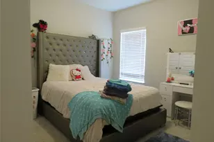 10962 Swang Link Dr, Houston, TX 77043 - Photo 17