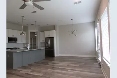 10962 Swang Link Drive, Houston, TX 77043 - Photo 5