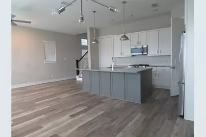 10962 Swang Link Drive, Houston, TX 77043 - Photo 15