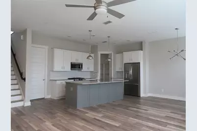 10962 Swang Link Drive, Houston, TX 77043 - Photo 3