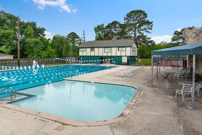 9006 Donys Drive, Houston, TX 77040 - Photo 35