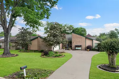 9006 Donys Drive, Houston, TX 77040 - Photo 29