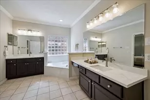 5638 Avalon Way, Houston, TX 77057 - Photo 11