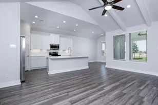7603 Coral Lk Dr, Cypress, TX 77433 - Photo 5
