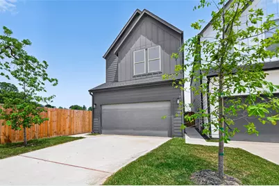 7422 Maxroy Street, Houston, TX 77088 - Photo 3
