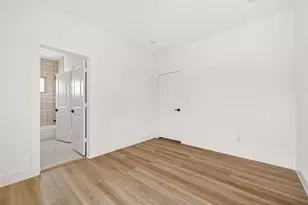 7422 Maxroy St, Houston, TX 77088 - Photo 31