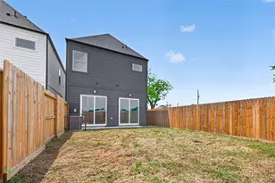 7422 Maxroy St, Houston, TX 77088 - Photo 39