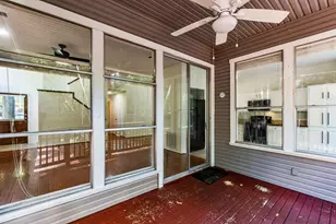 15 Breezy Point Pl, The Woodlands, TX 77381 - Photo 27