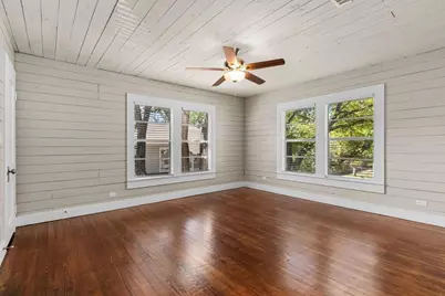 409 East Austin Street, Bellville, TX 77418 - Photo 3