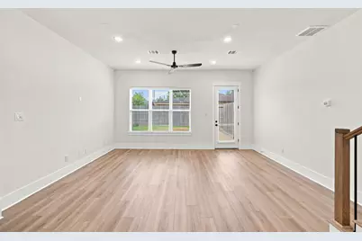 3542 Amos Street #F, Houston, TX 77021 - Photo 9