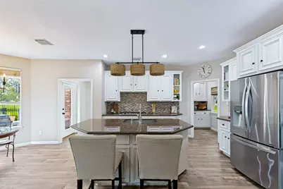 511 Royal Lakes Boulevard, Richmond, TX 77469 - Photo 13