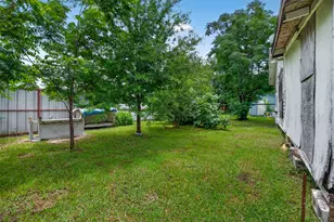 2127 Pearl St, Houston, TX 77029 - Photo 39