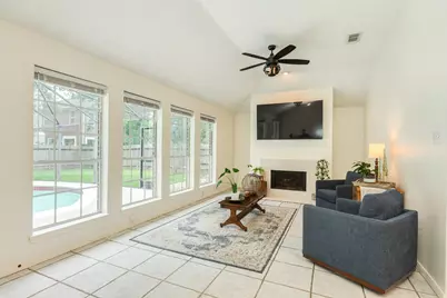 105 Plum Circle, Lake Jackson, TX 77566 - Photo 23