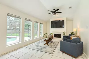 105 Plum Cir, Lake Jackson, TX 77566 - Photo 23