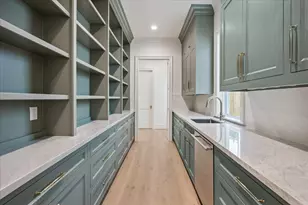 1618 Ronson Rd, Houston, TX 77055 - Photo 17