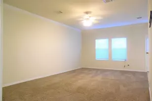 5106 Gable Ln, Houston, TX 77066 - Photo 3