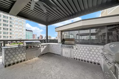 2016 Main Street #PH 3, Houston, TX 77002 - Photo 33