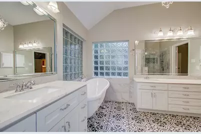 14403 Red Tailed Hawk Lane, Houston, TX 77044 - Photo 35