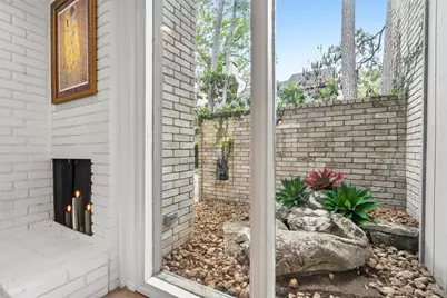 2133 Lake Village Drive, Houston, TX 77339 - Photo 9