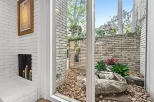 2133 Lake Village Dr, Houston, TX 77339 - Photo 9
