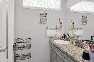 1706 Bodart Ct, Houston, TX 77090 - Photo 31