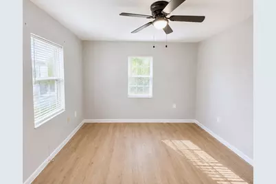 15519 Highway 6, Santa Fe, TX 77517 - Photo 11