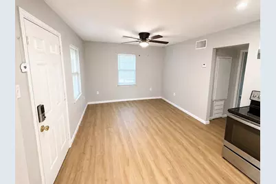 15519 Highway 6, Santa Fe, TX 77517 - Photo 3