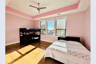 922 T C Jester Boulevard, Houston, TX 77008 - Photo 43