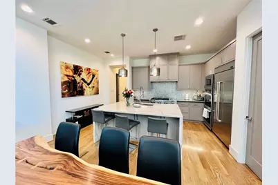 922 T C Jester Boulevard, Houston, TX 77008 - Photo 15