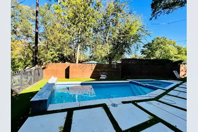 922 T C Jester Boulevard, Houston, TX 77008 - Photo 47