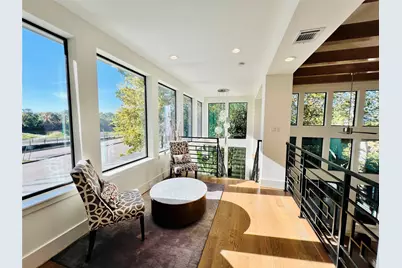 922 T C Jester Boulevard, Houston, TX 77008 - Photo 31