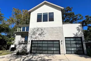 922 T C Jester Blvd, Houston, TX 77008 - Photo 5