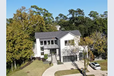 922 T C Jester Boulevard, Houston, TX 77008 - Photo 1