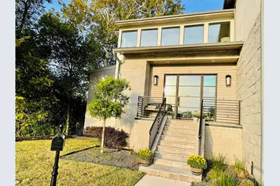 922 T C Jester Boulevard, Houston, TX 77008 - Photo 3
