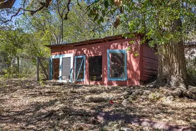 641 N Franklin Street, La Grange, TX 78945 - Photo 11