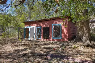 641 N Franklin St, La Grange, TX 78945 - Photo 11