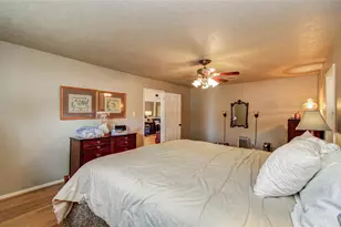 21231 Park Tree Ln, Katy, TX 77450 - Photo 11