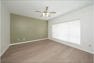 10813 Norchester Village Drive, Houston, TX 77070 - Photo 9