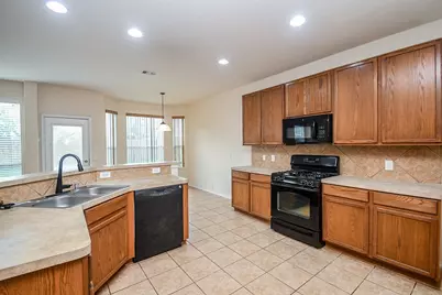 3015 Darby Brook Drive, Fresno, TX 77545 - Photo 7